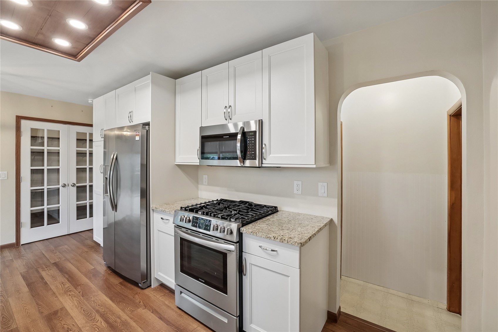 74 Essex Avenue SW Swisher IA 52338
