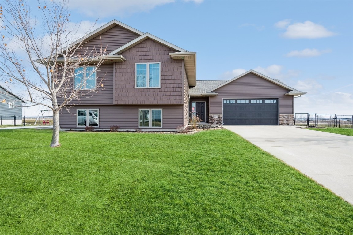 4544 Dry Creek Lane Palo IA 52324