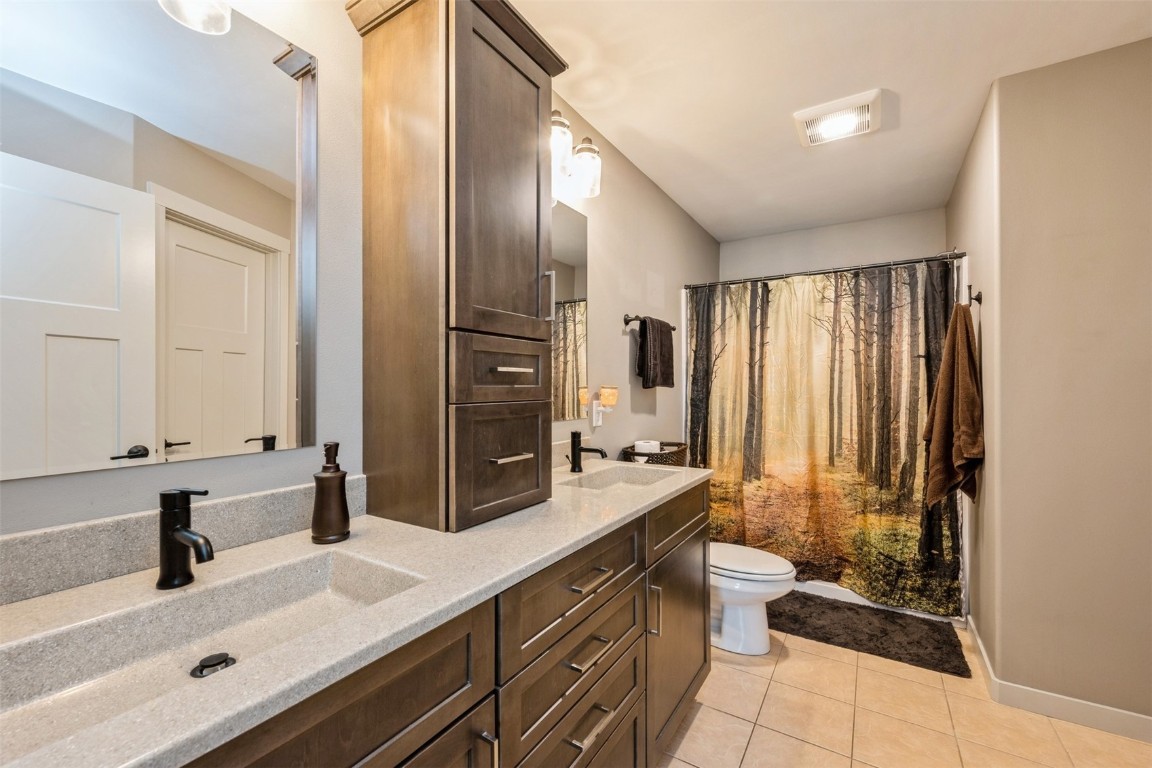 4544 Dry Creek Lane Palo IA 52324