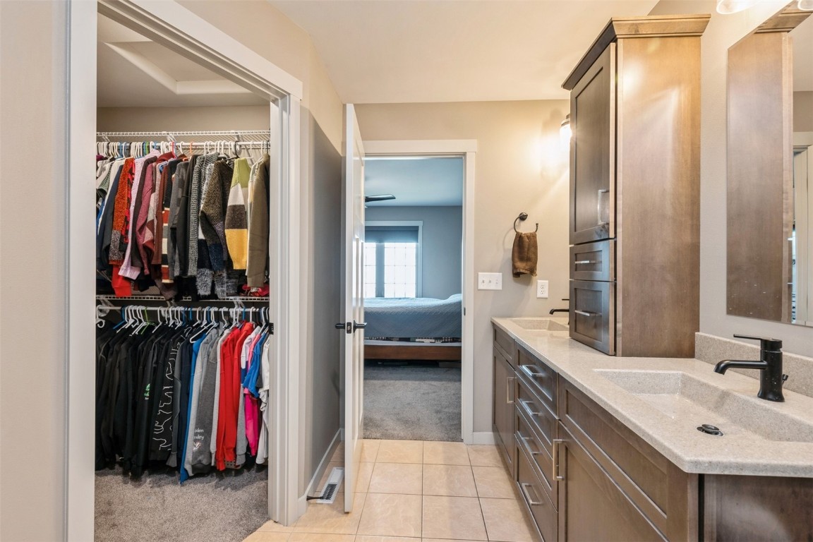 4544 Dry Creek Lane Palo IA 52324