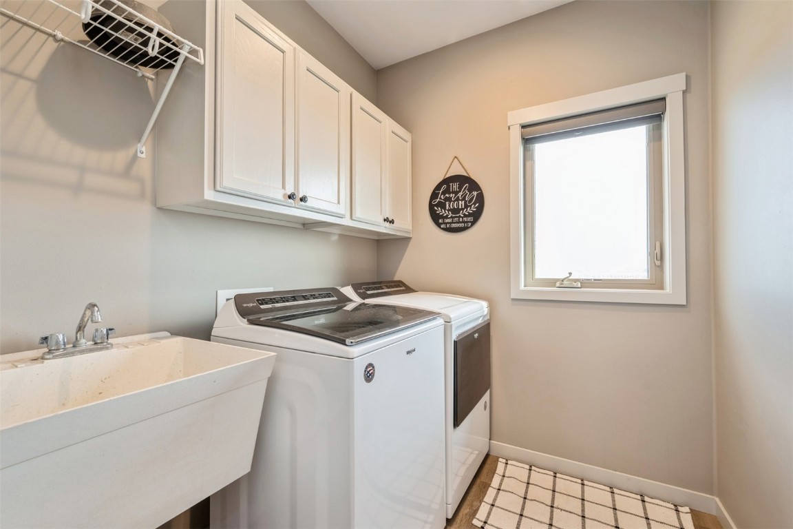 4544 Dry Creek Lane Palo IA 52324