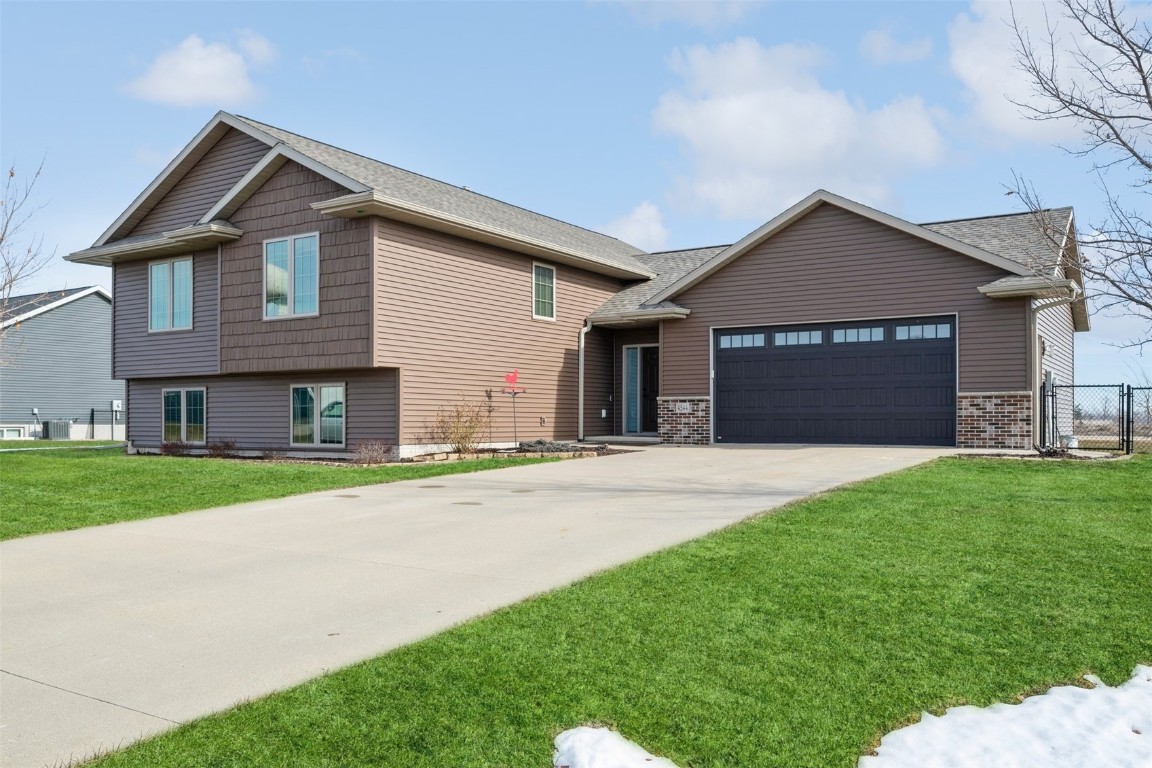 4544 Dry Creek Lane Palo IA 52324