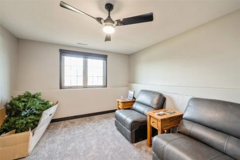 4544 Dry Creek Lane Palo IA 52324