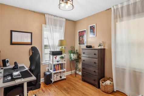 2911 Meadowbrook Drive SE Cedar Rapids IA 52403