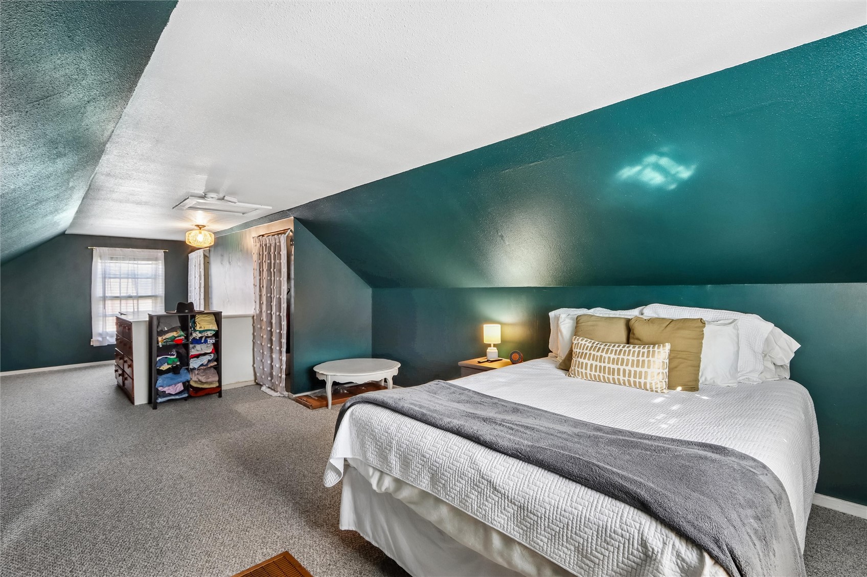 2911 Meadowbrook Drive SE Cedar Rapids IA 52403