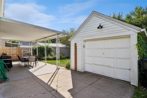 2911 Meadowbrook Drive SE Cedar Rapids IA 52403