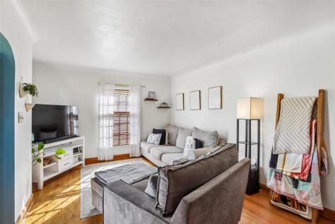 2911 Meadowbrook Drive SE Cedar Rapids IA 52403