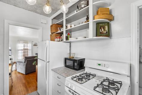 2911 Meadowbrook Drive SE Cedar Rapids IA 52403