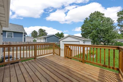 229 21st Street NW Cedar Rapids IA 52405