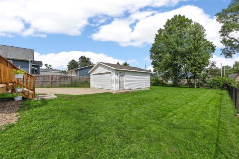 229 21st Street NW Cedar Rapids IA 52405
