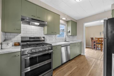 229 21st Street NW Cedar Rapids IA 52405