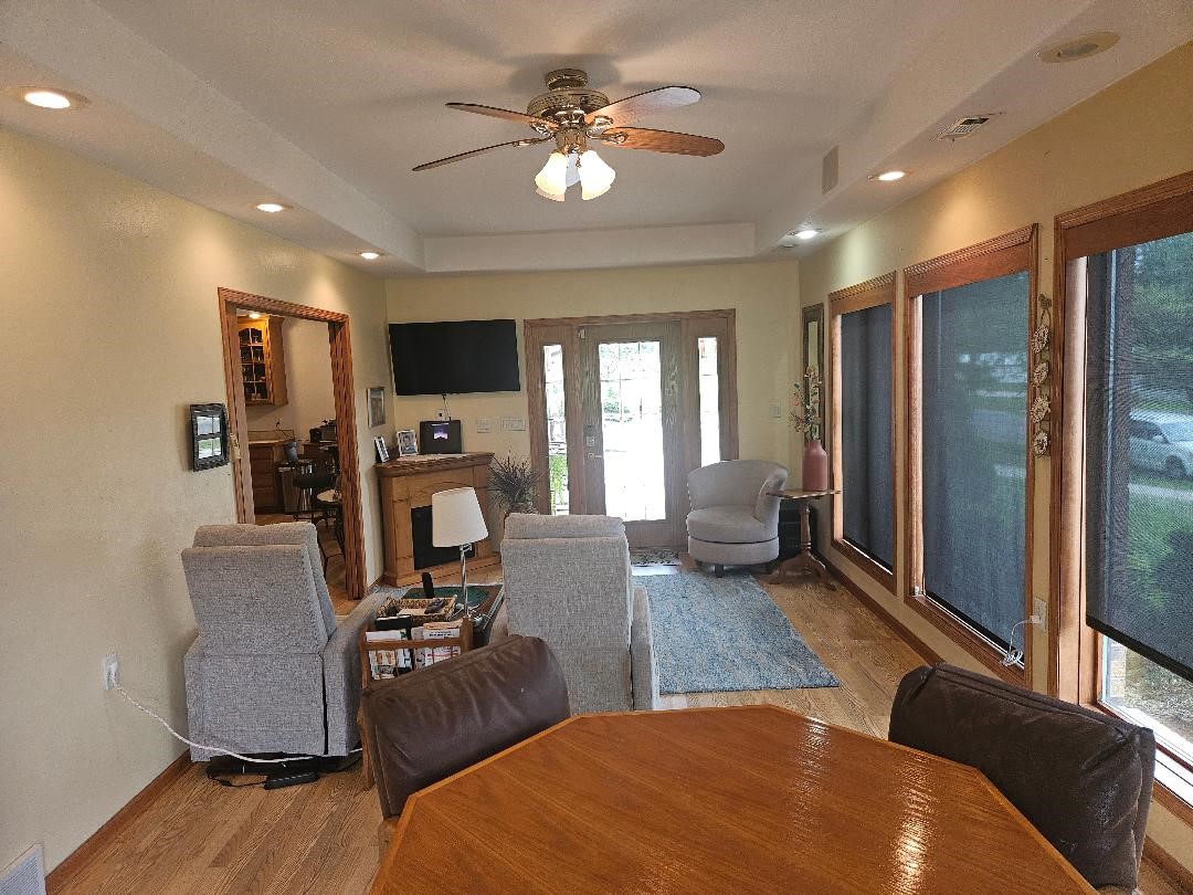 1326 Lakeshore Drive Brooklyn IA 52211