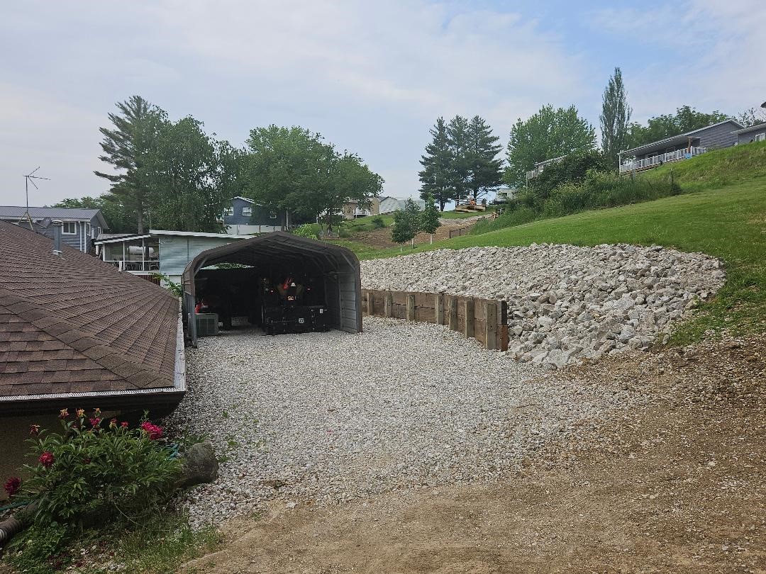 1326 Lakeshore Drive Brooklyn IA 52211