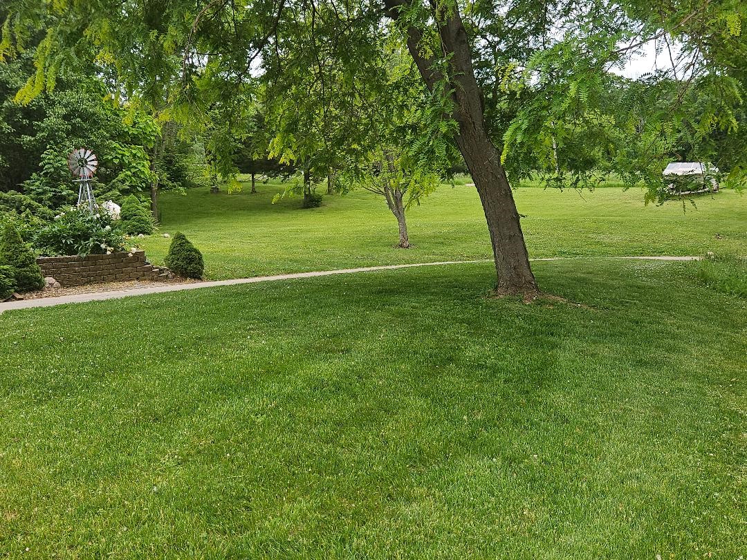 1326 Lakeshore Drive Brooklyn IA 52211