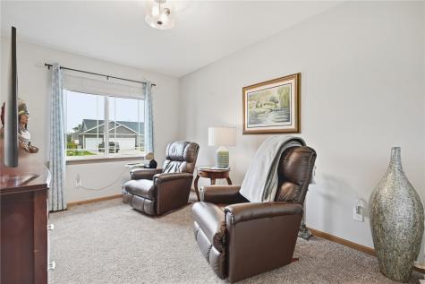 1318 Beringer Court NE Cedar Rapids IA 52402