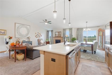 1318 Beringer Court NE Cedar Rapids IA 52402