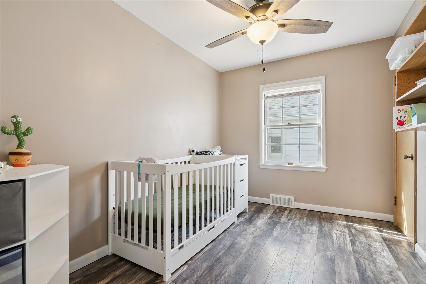 2421 10th Avenue SW Cedar Rapids IA 52404