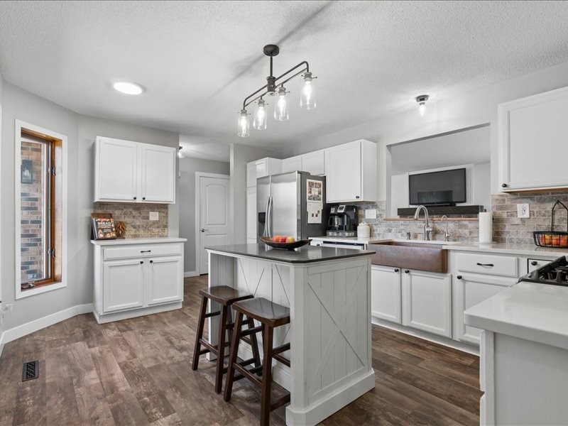 2698 Hidden Valley Trail NE Solon IA 52333
