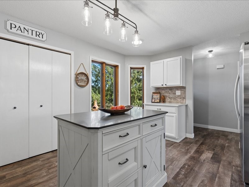 2698 Hidden Valley Trail NE Solon IA 52333