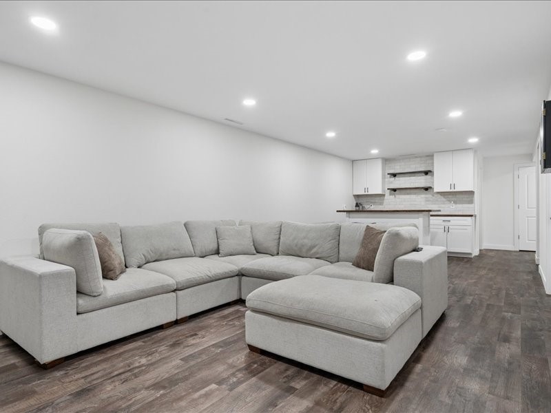 2698 Hidden Valley Trail NE Solon IA 52333