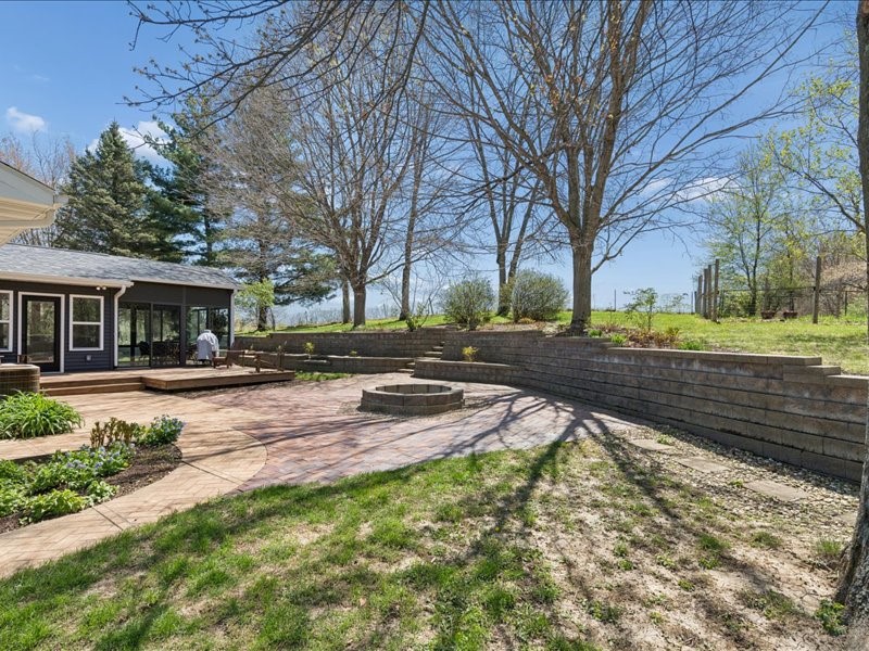 2698 Hidden Valley Trail NE Solon IA 52333