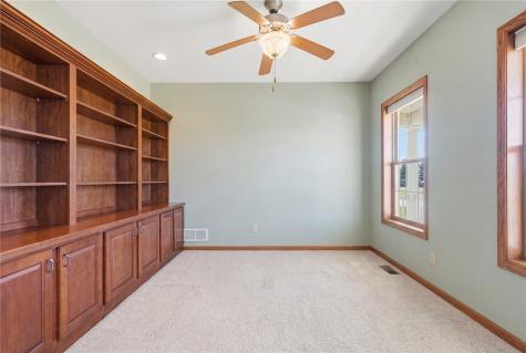 123 Cottage Drive Mechanicsville IA 52306