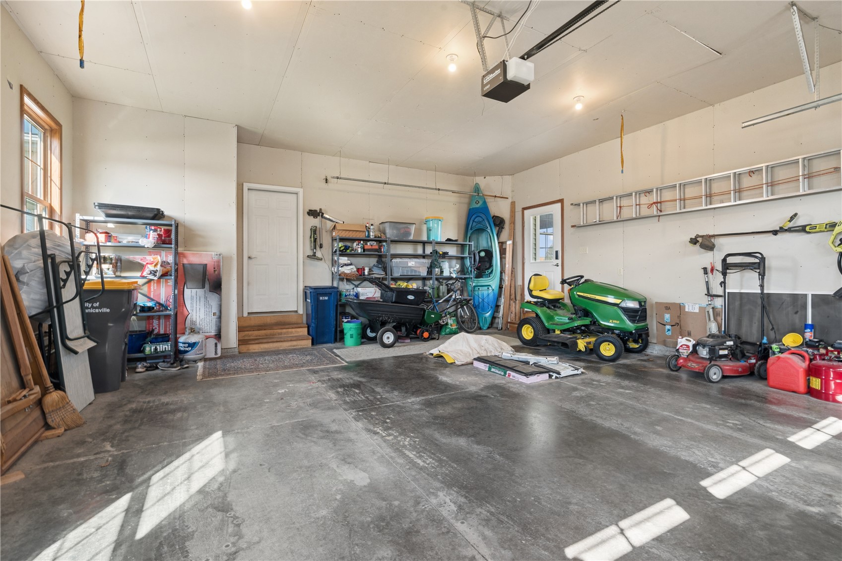 123 Cottage Drive Mechanicsville IA 52306