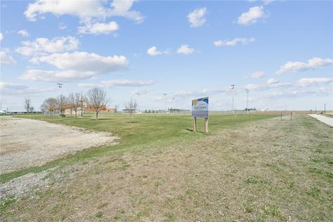 123 Cottage Drive Mechanicsville IA 52306