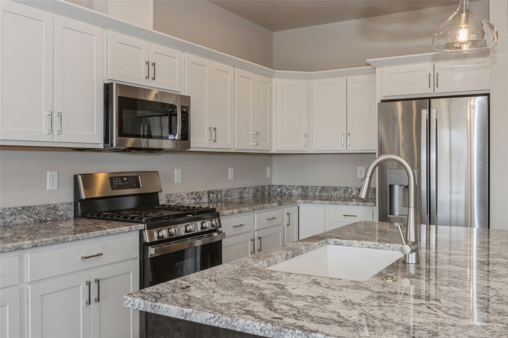 765 Chamberlin Lane North Liberty IA 52317