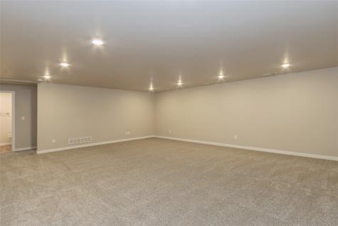 765 Chamberlin Lane North Liberty IA 52317