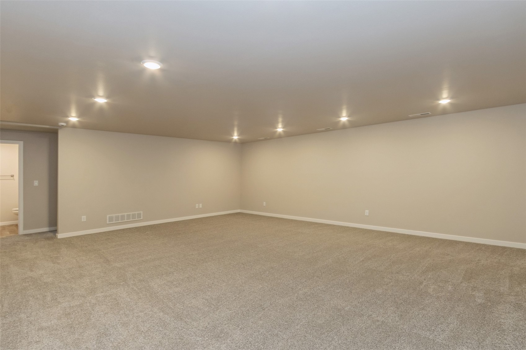 765 Chamberlin Lane North Liberty IA 52317