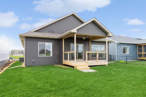 765 Chamberlin Lane North Liberty IA 52317