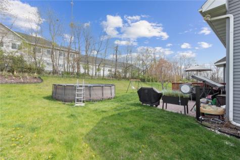 925 Rolling Creek Drive NE Cedar Rapids IA 52402