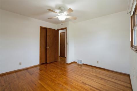 1510 26th Street NW Cedar Rapids IA 52405