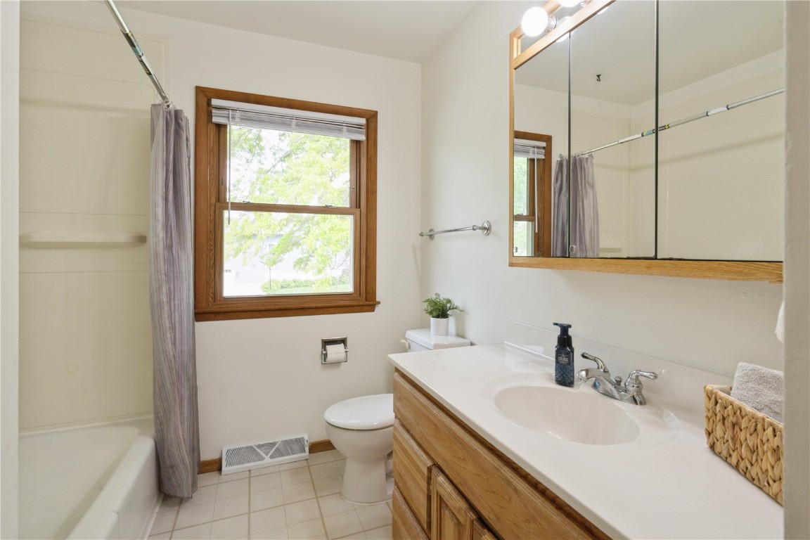 1510 26th Street NW Cedar Rapids IA 52405