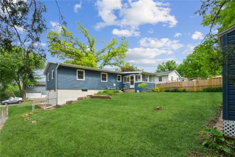 1510 26th Street NW Cedar Rapids IA 52405
