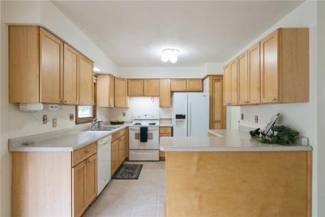1510 26th Street NW Cedar Rapids IA 52405
