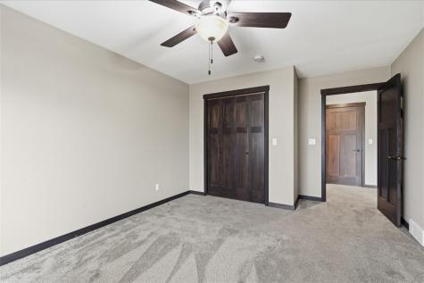 2773 Ridgeview Drive Palo IA 52324