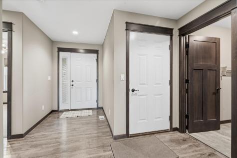 2773 Ridgeview Drive Palo IA 52324