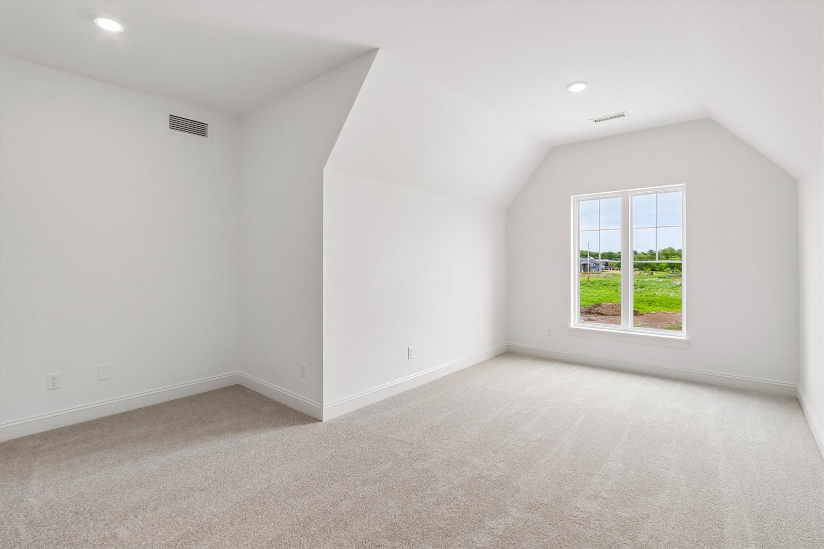 405 Macbride Trail Solon IA 52333