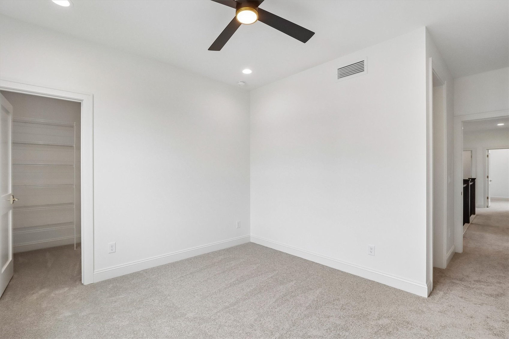 405 Macbride Trail Solon IA 52333