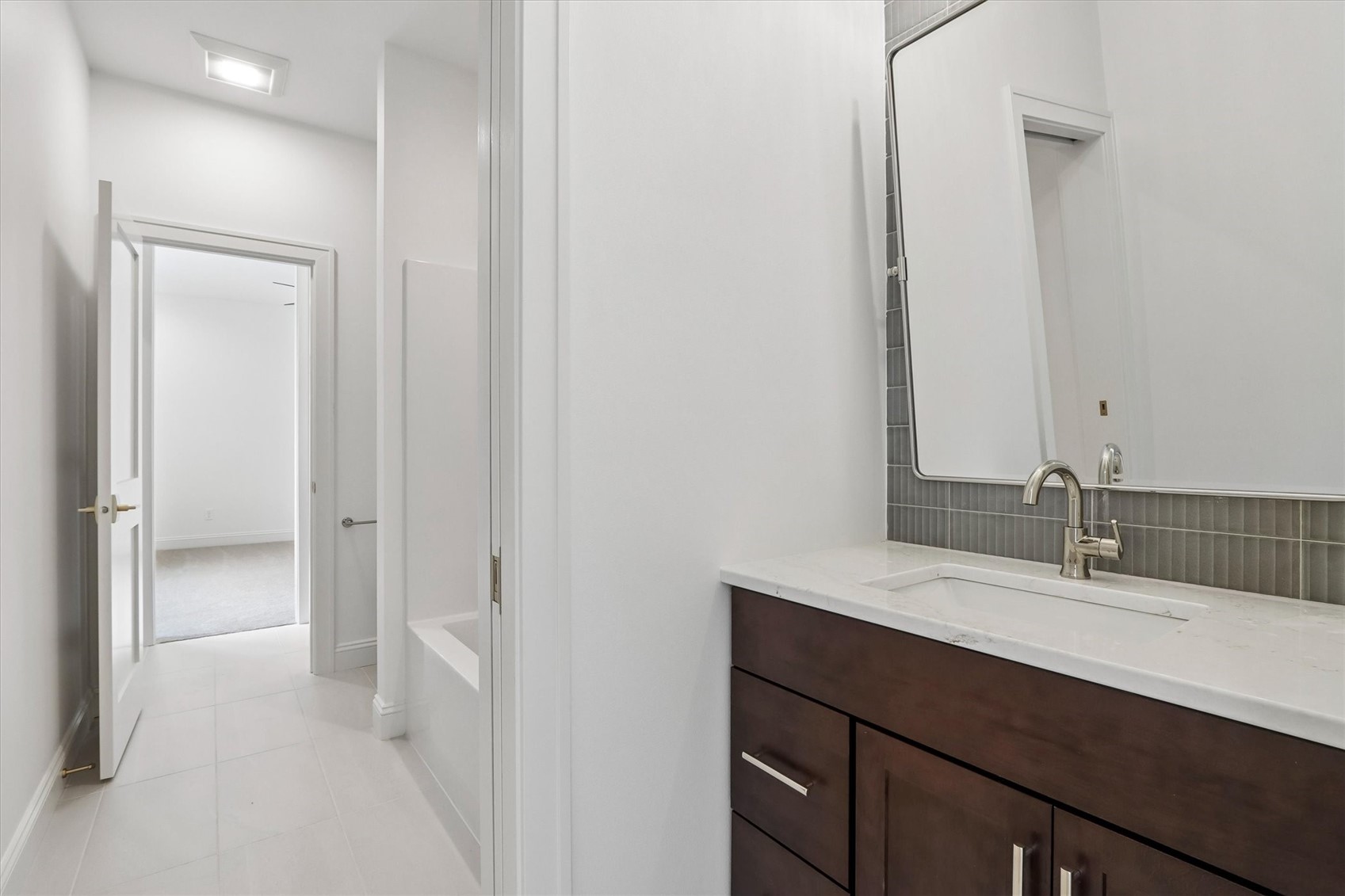 405 Macbride Trail Solon IA 52333