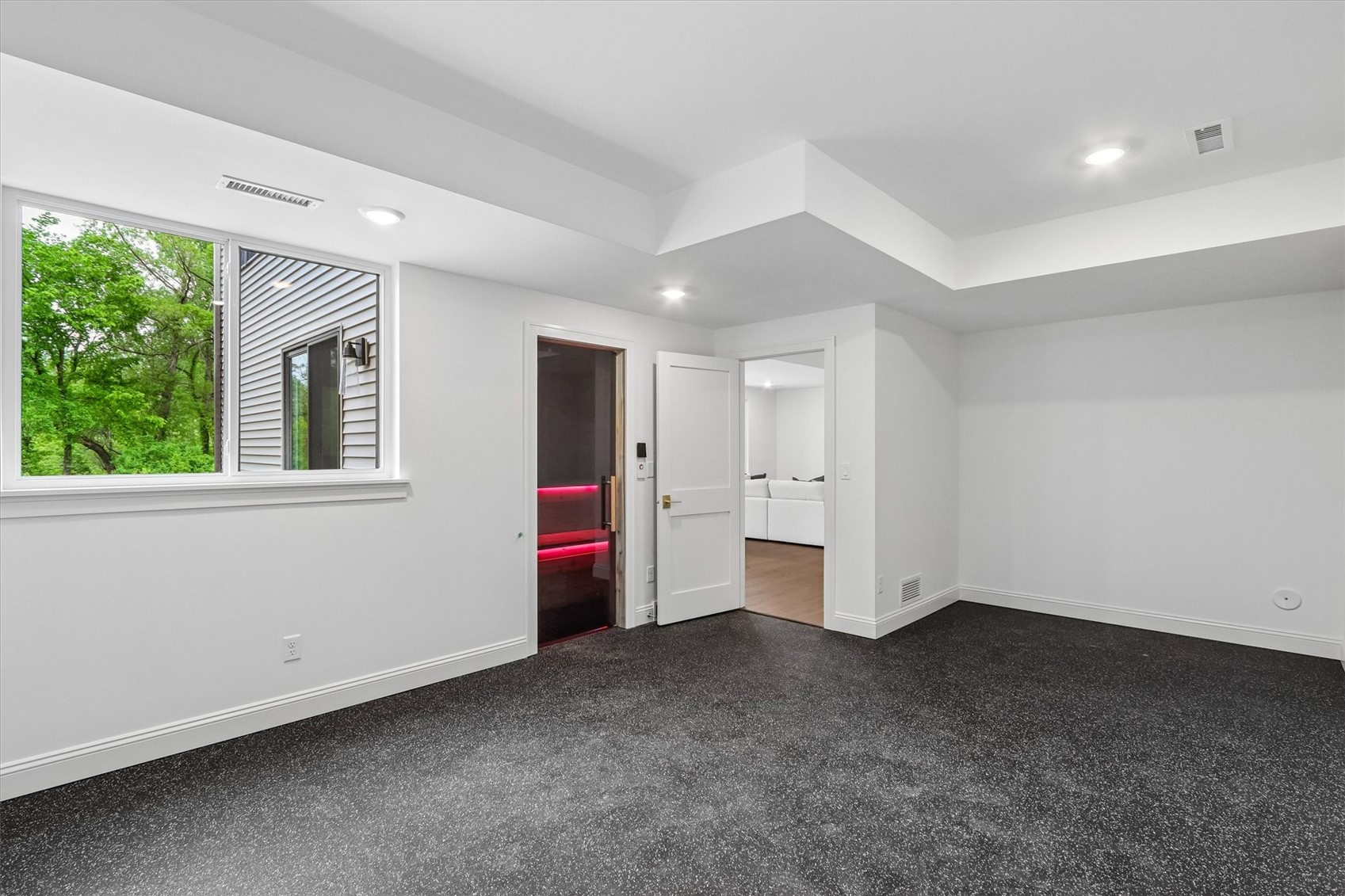 405 Macbride Trail Solon IA 52333