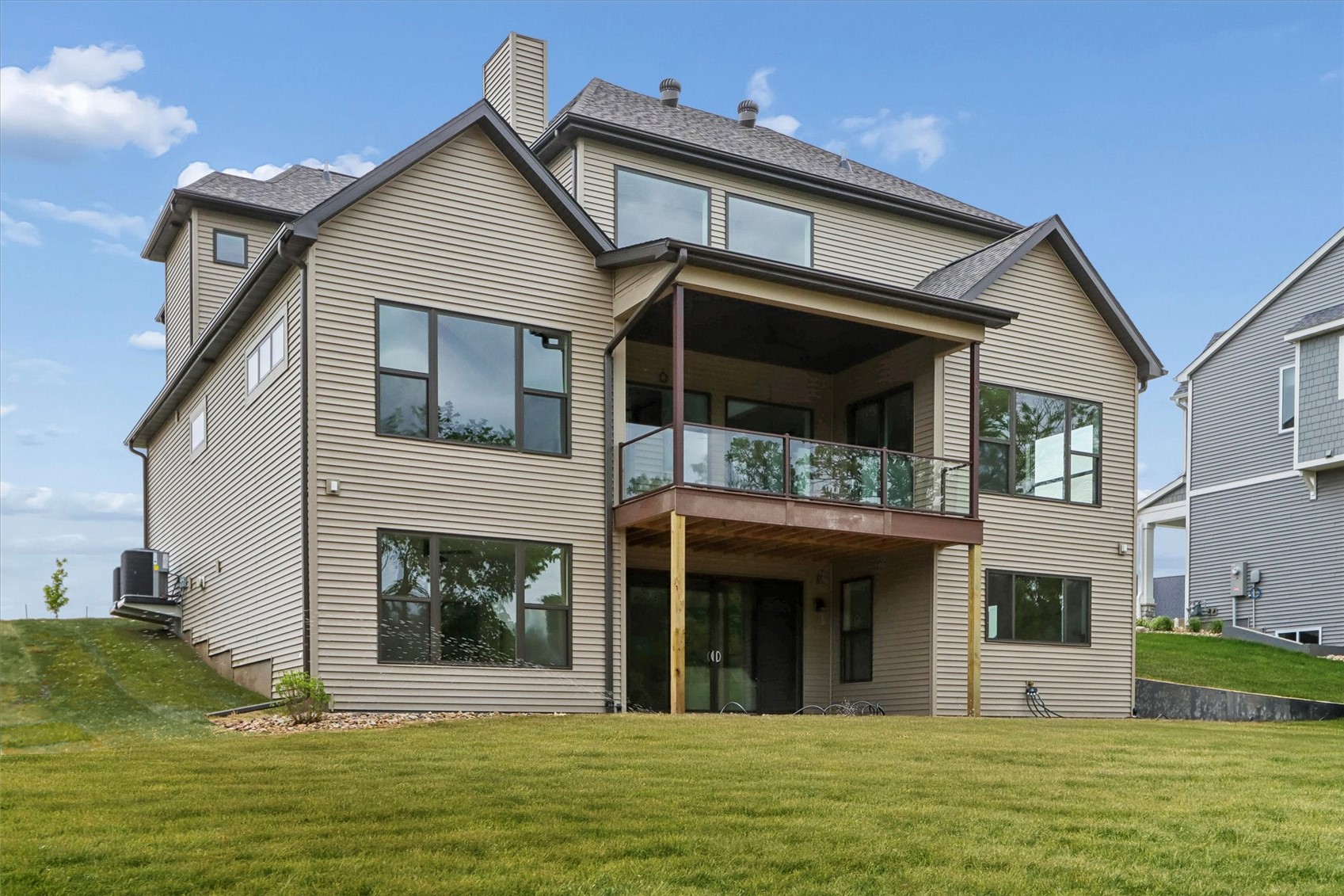 405 Macbride Trail Solon IA 52333