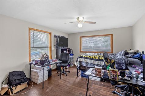 216 13th Street NW Cedar Rapids IA 52405