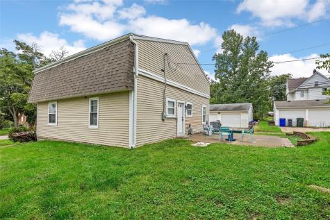 216 13th Street NW Cedar Rapids IA 52405