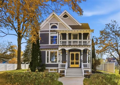 211 E Main Street Lisbon IA 52253