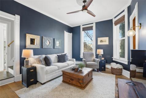 211 E Main Street Lisbon IA 52253