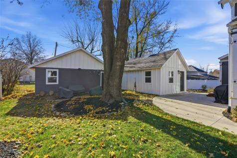 211 E Main Street Lisbon IA 52253