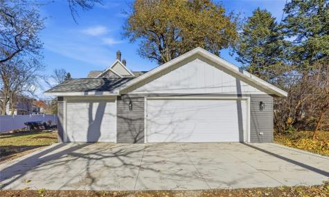 211 E Main Street Lisbon IA 52253